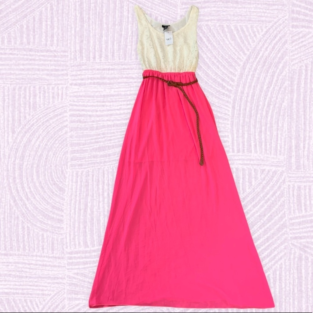 NWT Rue 21 Dress Size Medium